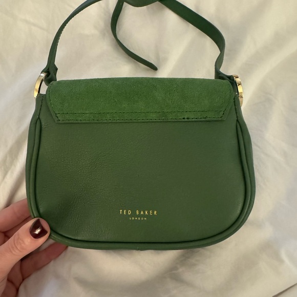 Ted Baker Green Crossbody Bag with Gold Ring Accent - Picture 3 of 6
